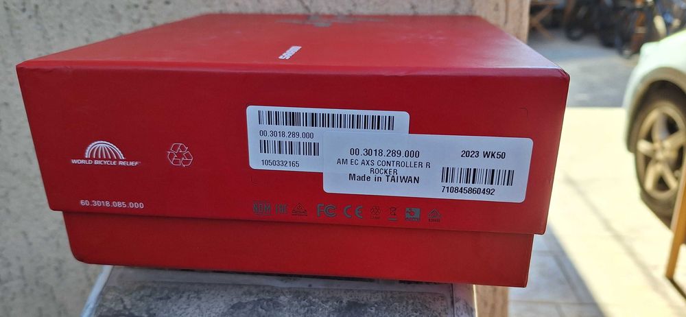 Vând SRAM AXS Rocker Paddle Shifter