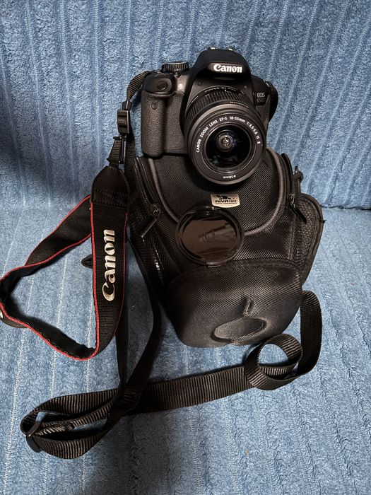 Фотоаппарат Canon 650