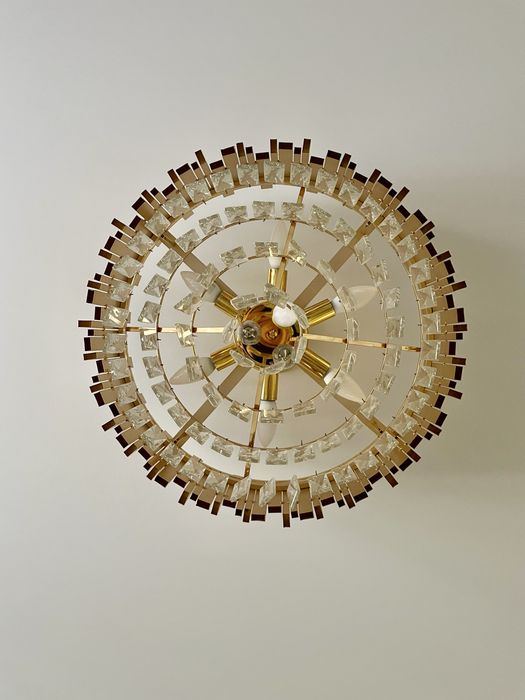 Люстра светильник