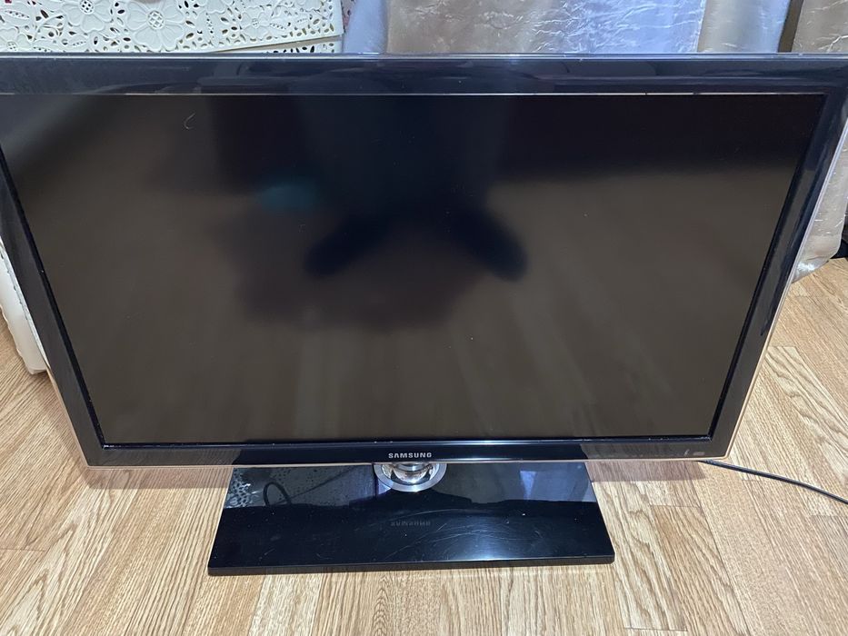 Телевезиор продам