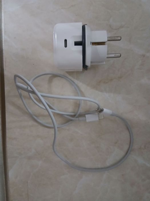 iphone orginal zaryadchik