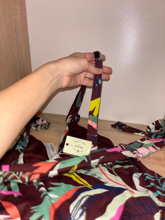 Costum de baie prada tropical întreg