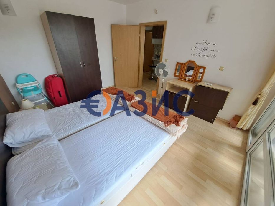 Продава се Двустаен апартамент в к.к. Слънчев бряг - 56 кв.м за 693 €/кв.м - Снимка #8
