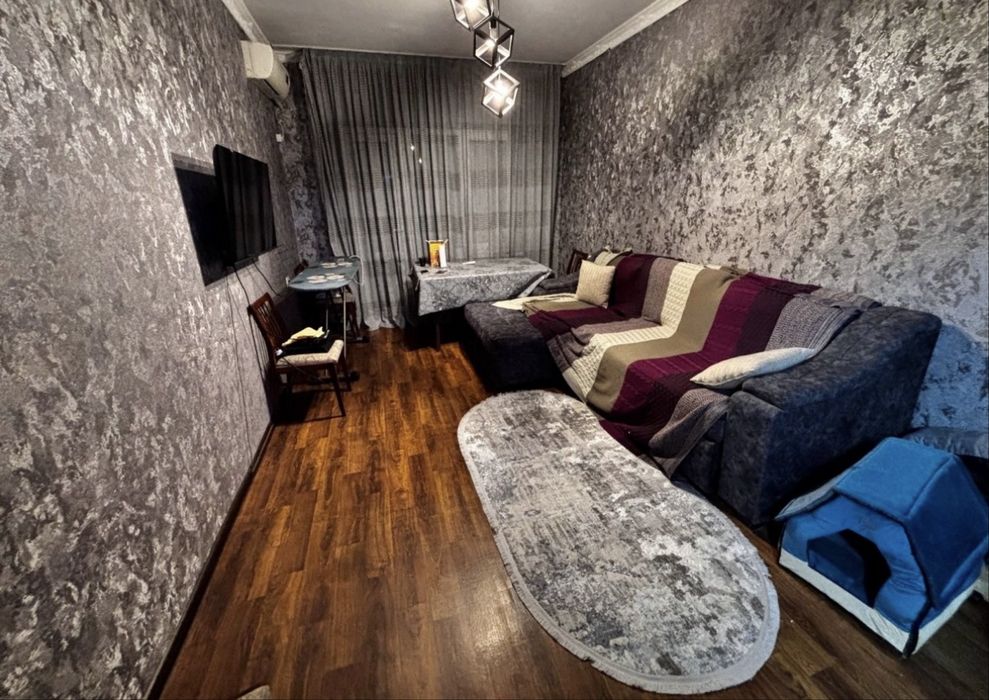 Код 848  Продается 3/3/5 ком квартира куйлюк массив 5