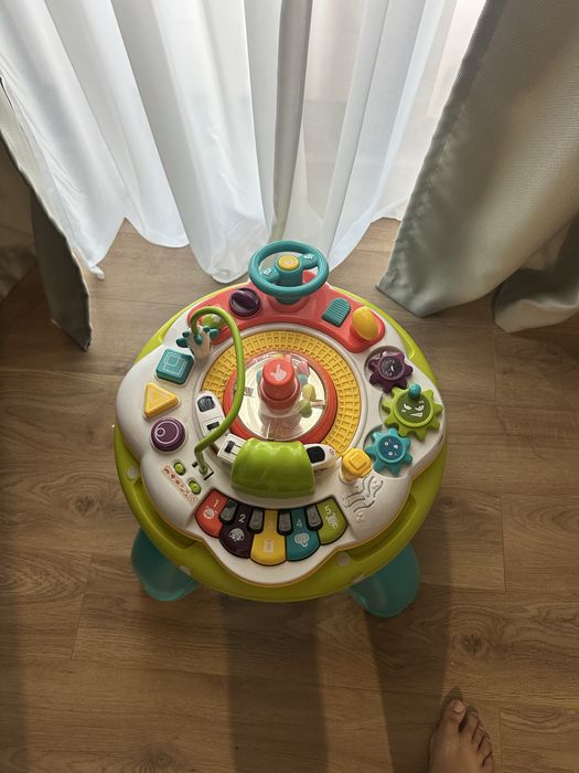 Masuta interactiva copii