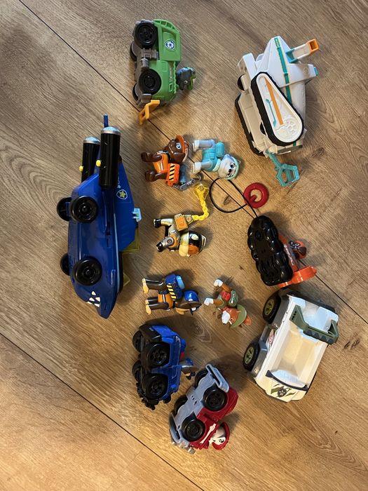 Set  Paw Patrol original - colectie vehicule + figurine