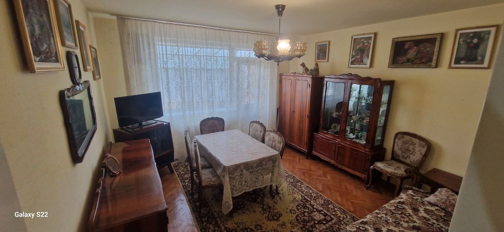 inchiriez - ap. cu 4 camere Gheorgheni  pentru Electric Castle și Untold