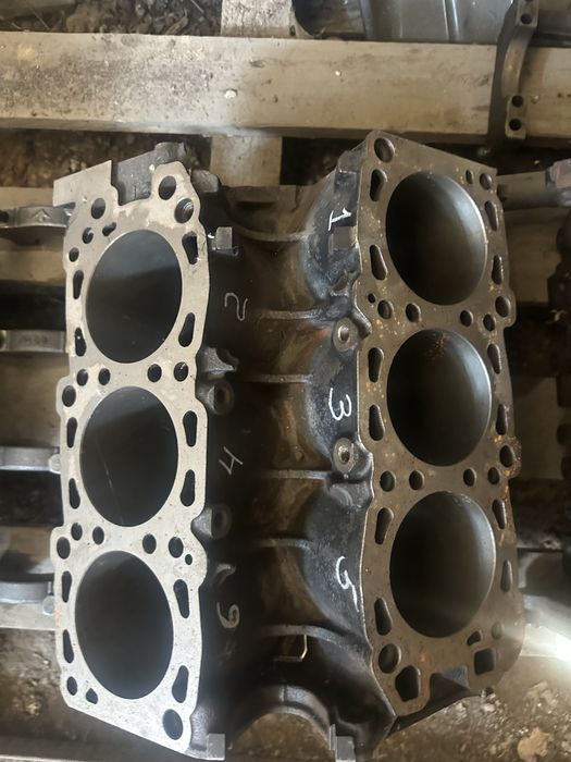 Блок 6g72 pajero 2