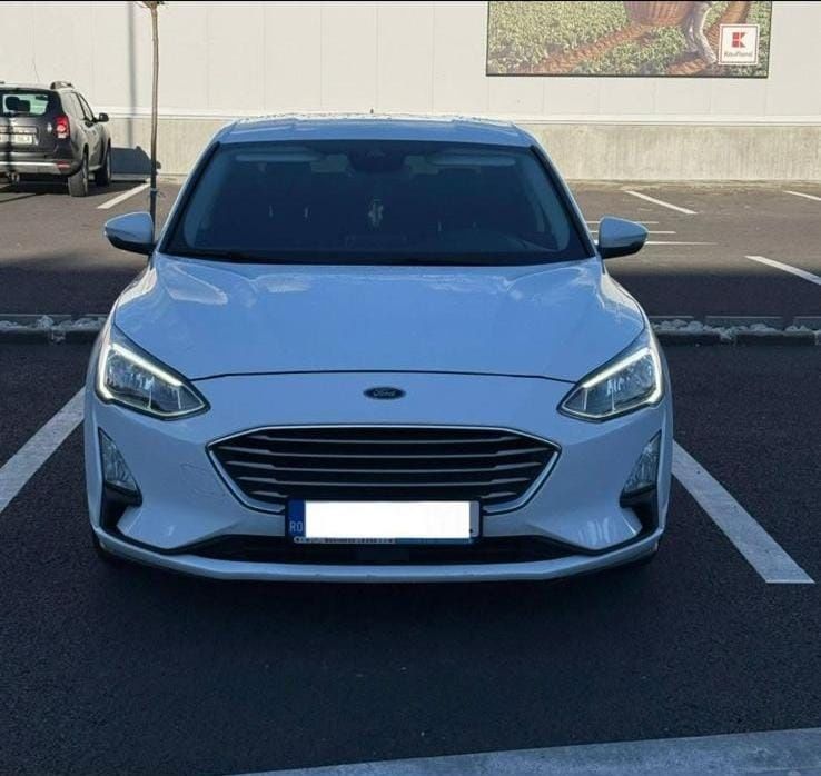 Vând Ford Focus 1.0 model 2019