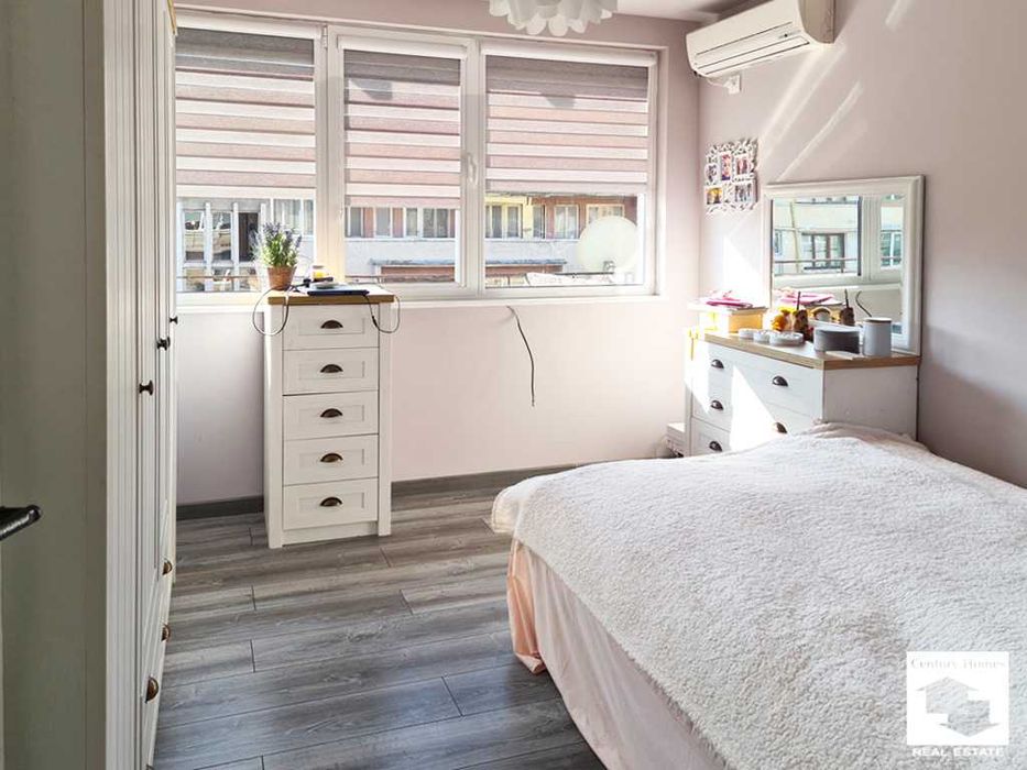 Дава се под наем Тристаен апартамент в Велико Търново, Център - 70 кв.м за 380 € - Снимка #5