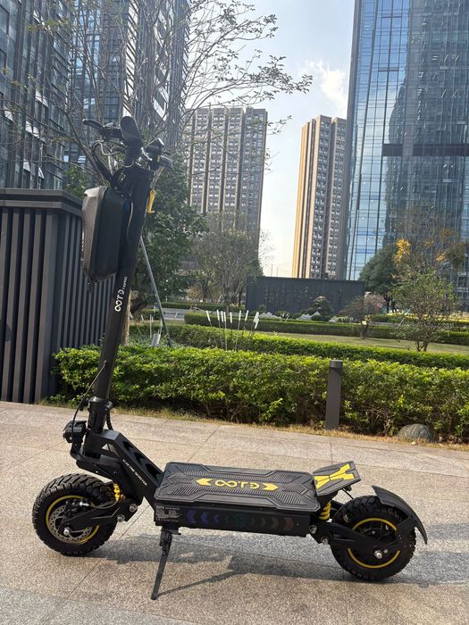 Trotinetă Electrică OOTD T10 Pro – DUAL MOTOR 2600W Peak / 52V 23.4Ah / Frâne Hidraulice / NOUĂ
