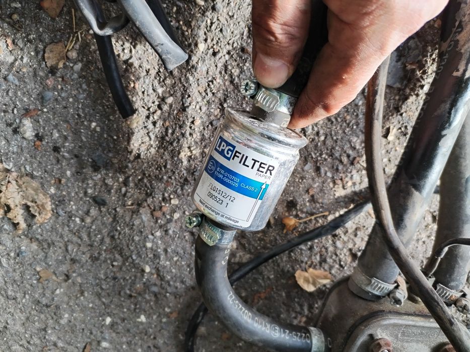 Продавам инжекционна газова уредба