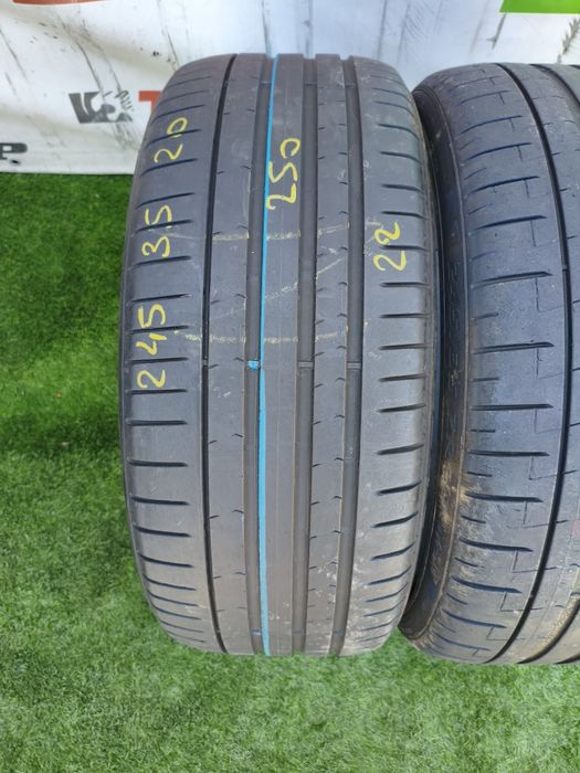 245 35 20 Pirelli