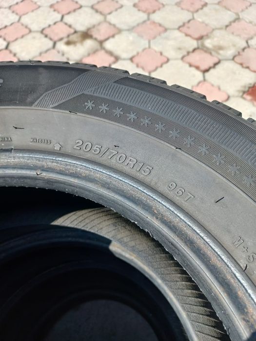 Продам зимние шины