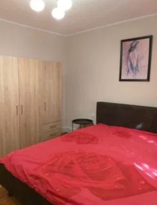 Inchiriez apartament 2 camerele  ,Mazepa 2 etaj 1