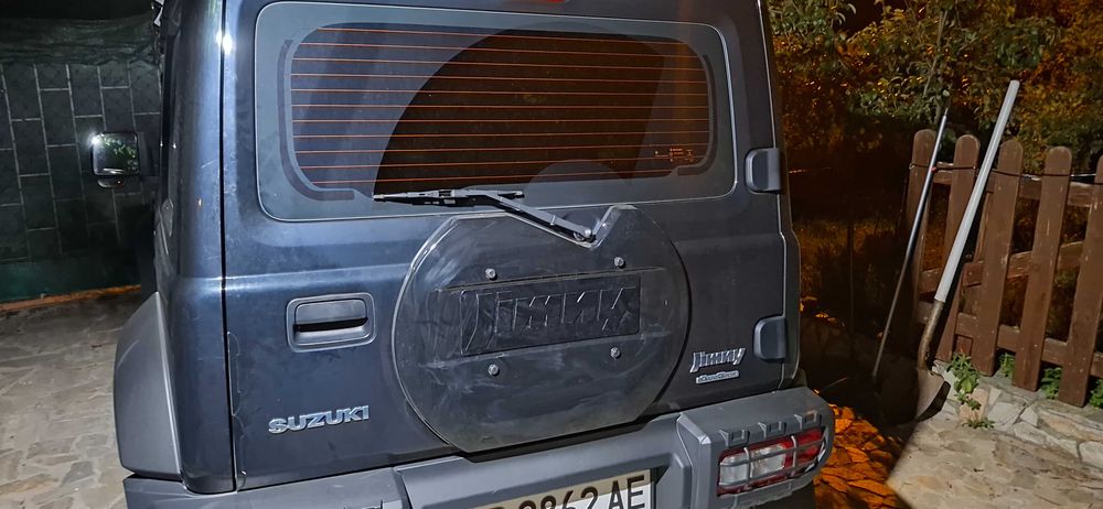 Suzuki Jimny панел за задна врата