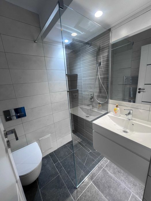 Apartament cu 4 camere