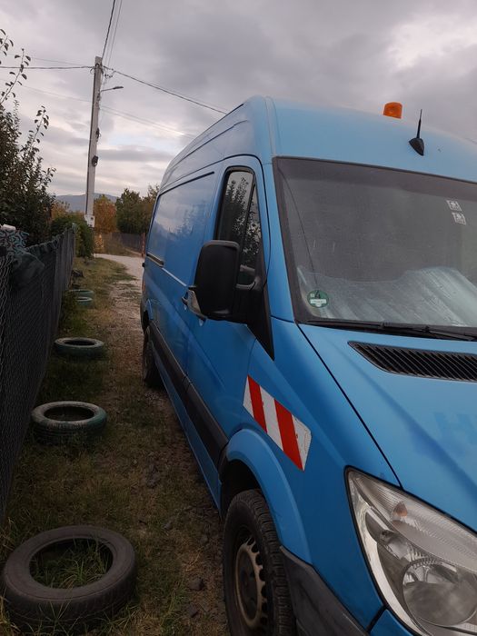 Vând Mercedes Sprinter