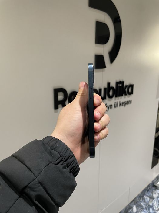 IPhone 13/ АКБ-88/ Как новая /Айфон 113