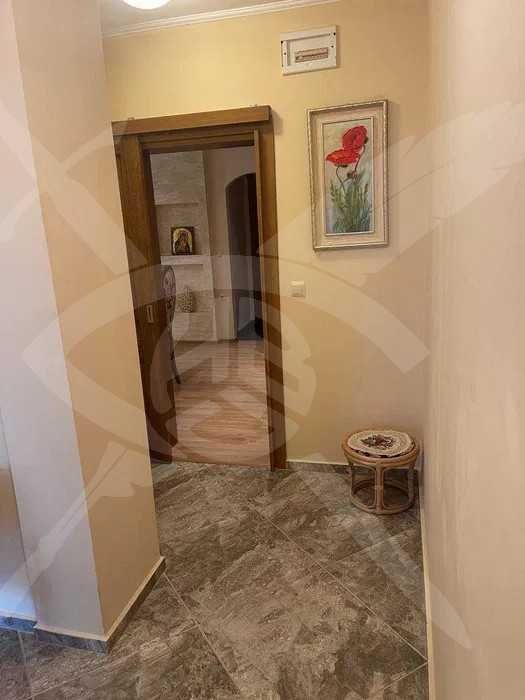 Продава се Тристаен апартамент в Бургас, Възраждане - 110 кв.м за 2364 €/кв.м - Снимка #5