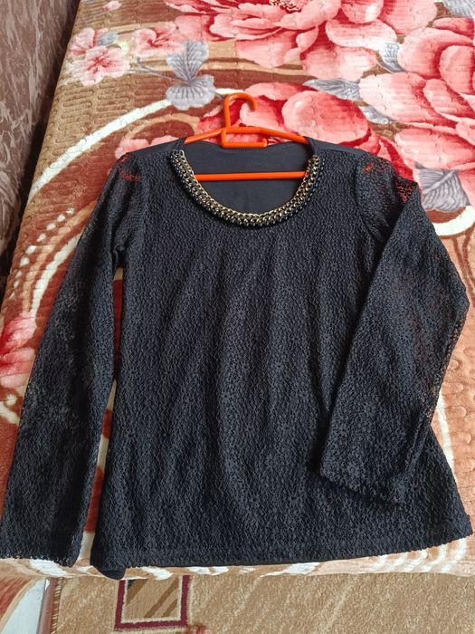 Продам красивую кофточку