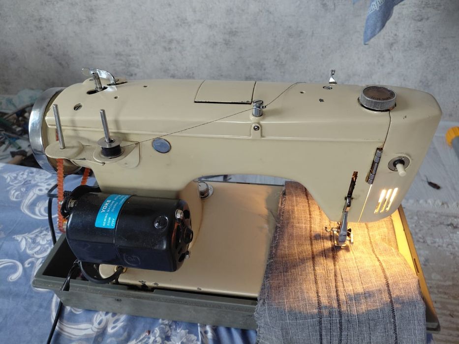 Швейная машинка идеал автоматик