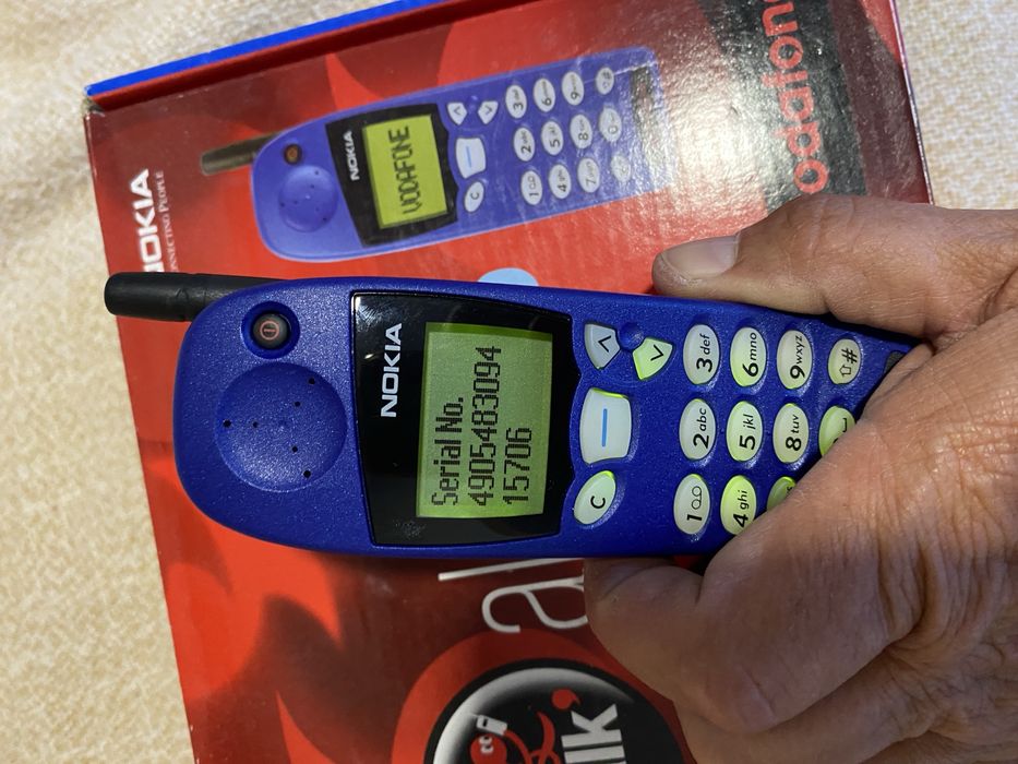 Nokia 5110 nou cutie carti