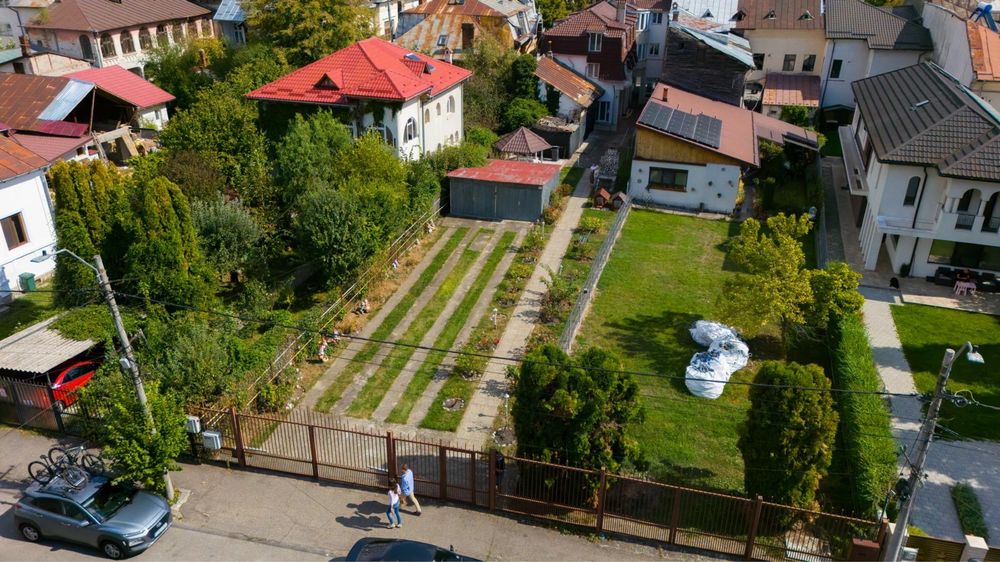Proprietar vand vila in stil neoromanesc Campulung Muscel Arges