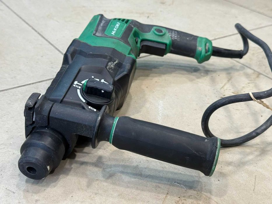 Перфоратор HiKOKI (Hitachi) DH28PMY2