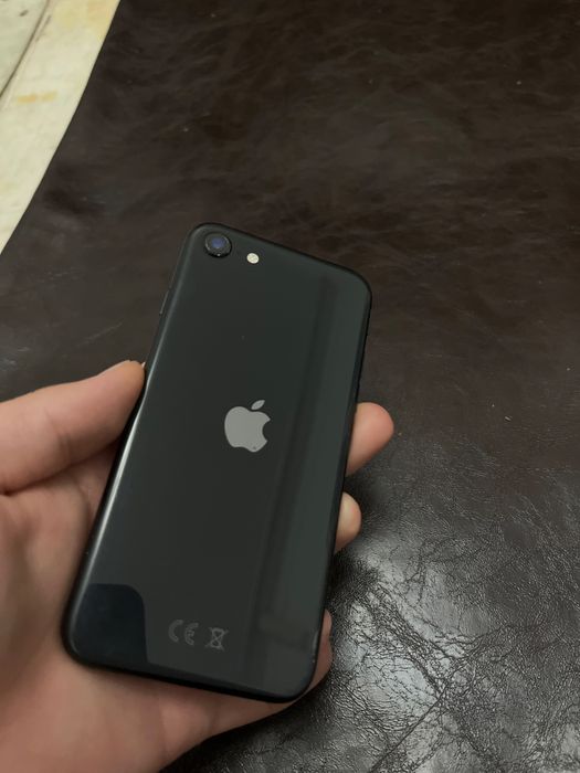 Iphone SE 2 с каробкой и документами