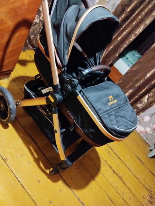 Продам коляску детскую