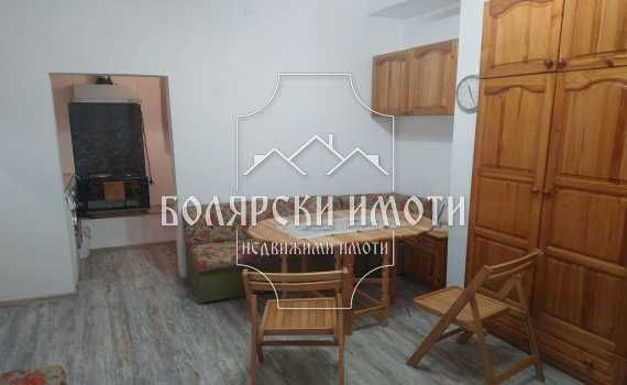 Дава се под наем Едностаен апартамент в Велико Търново, Акация - 30 кв.м за 143 € - Снимка #2