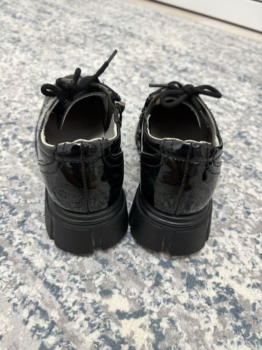 Детские ботиночки, лакированные, 31размер