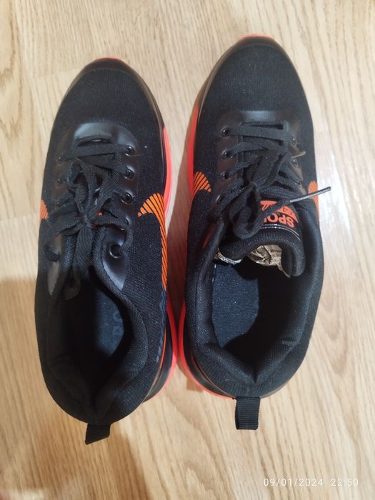 Кроссовки   Nike