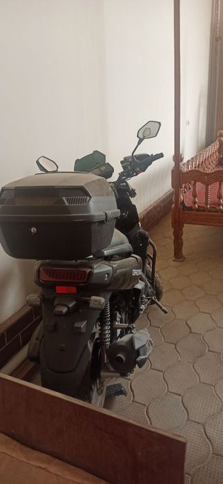 Скутер Drongo целиком для запчастей