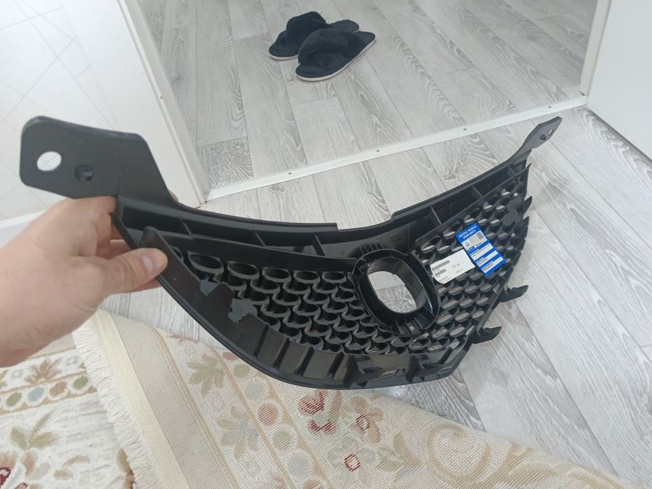 Решетка радиатора Mazda 3 / Mazda Axela