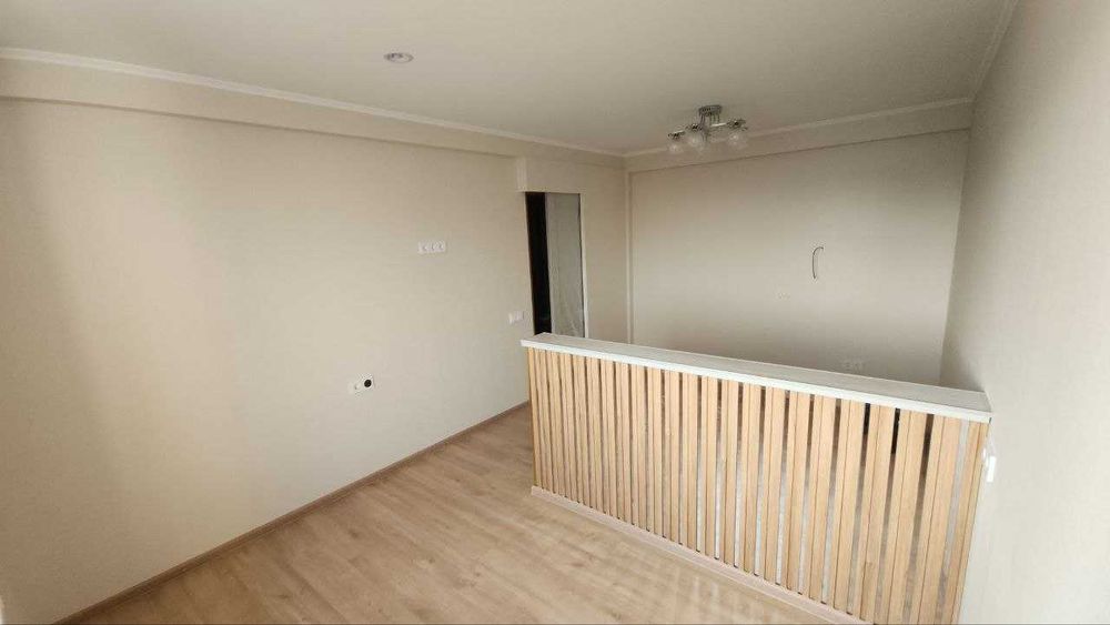 метро Айбек  1/4/9  33 м²