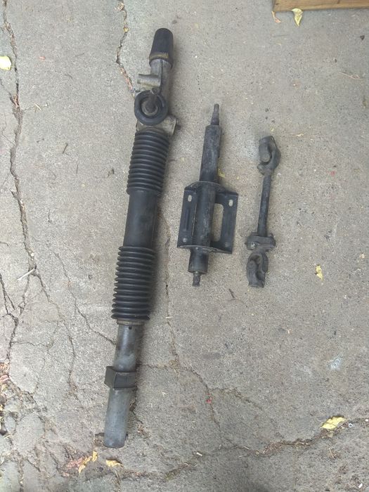 Продам запчасти на Москвич 2141