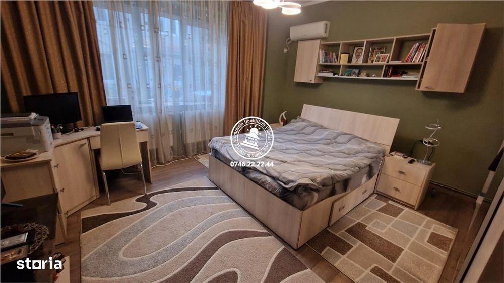 Vila  de vanzare  Copou,