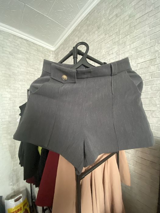 Продам женскую одежду