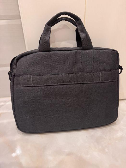 Чанта за лаптоп Lenovo  с 2 отделения