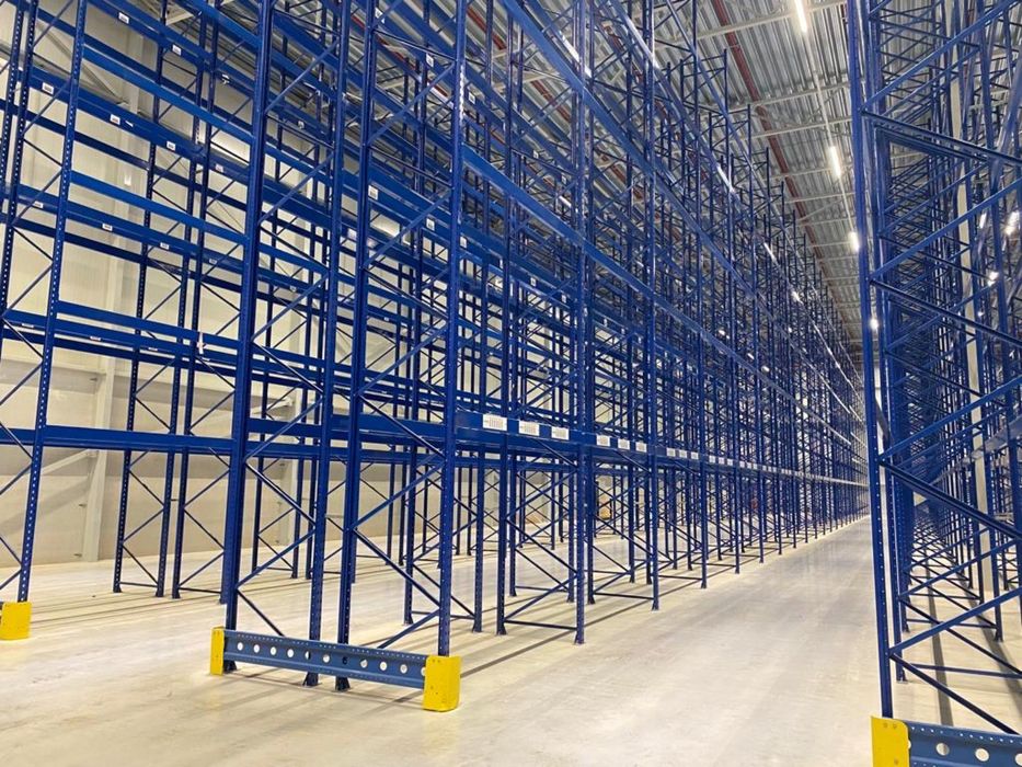 Стелажи за склад / палетни стелажи