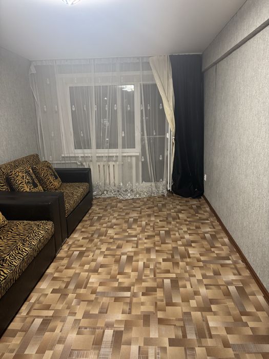 Сдам двух комнатную квартиру
