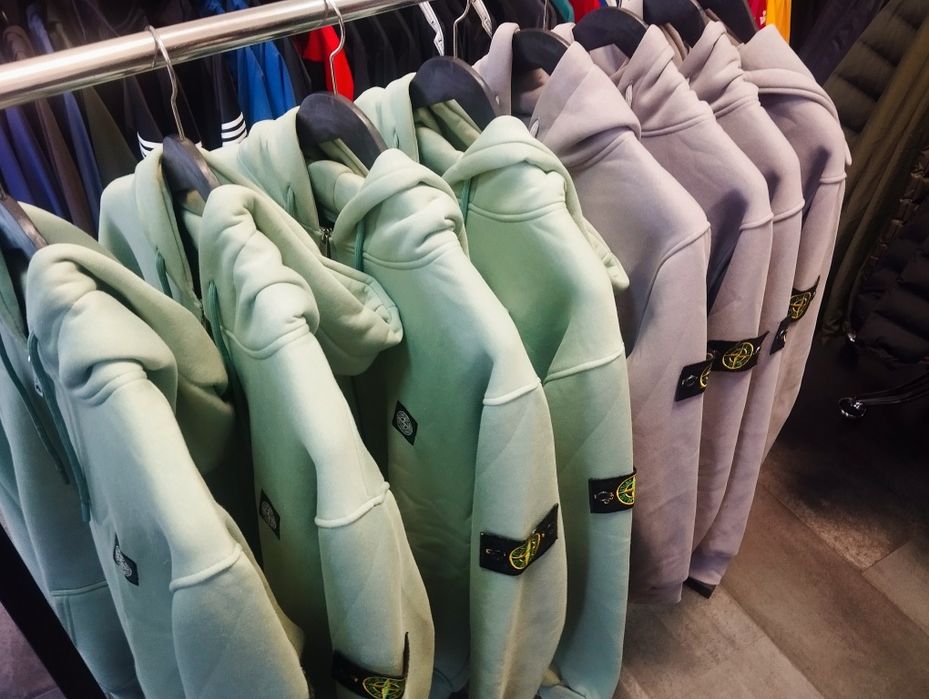 Stone Island  Суичъри,ветровки,екипи!