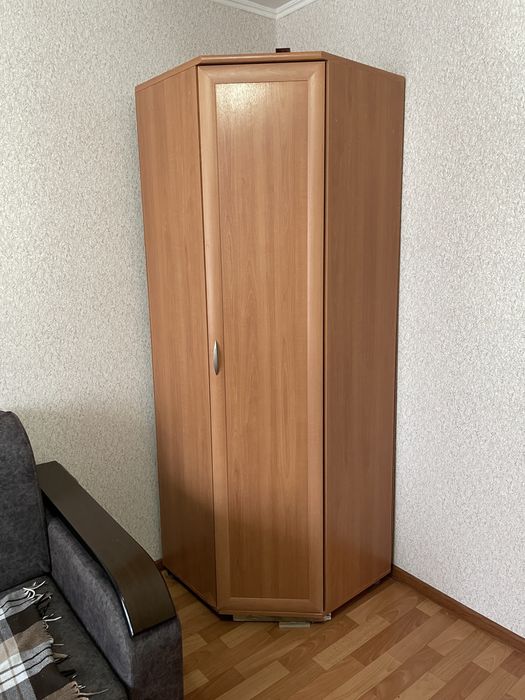 Продам шкаф. Срочно!