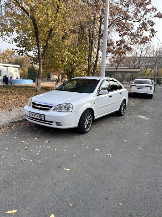Lacetti 1.8 2010 пробег: 185.000