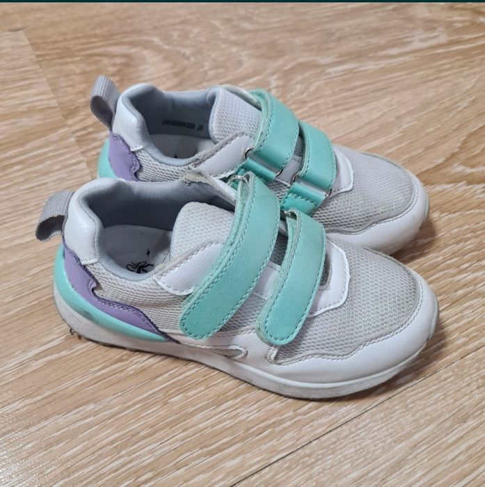 Кроссовки Zara для девочек