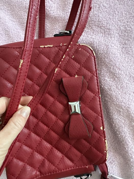 Poseta rosie cu funda