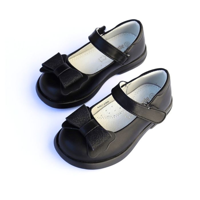 НОВО! Детски черни официални обувки с панделка