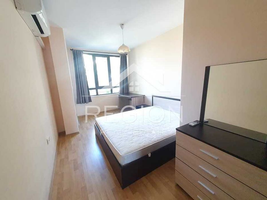 Дава се под наем Тристаен апартамент в Варна, Център - 90 кв.м за 612 € - Снимка #5